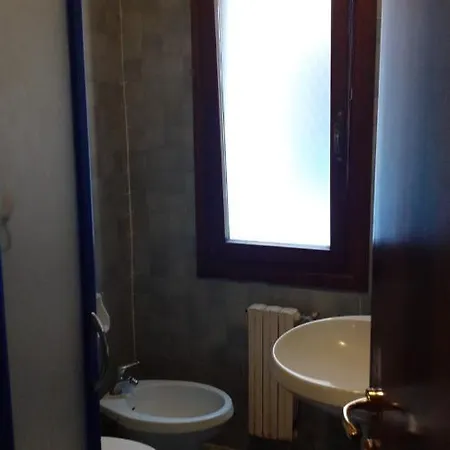 Two Steps From Rialto Bridge * 베니스