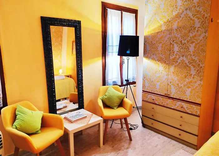 Two Steps From Rialto Bridge Affittacamere Venezia