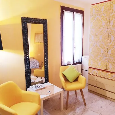 Casa de hóspedes Two Steps From Rialto Bridge Veneza