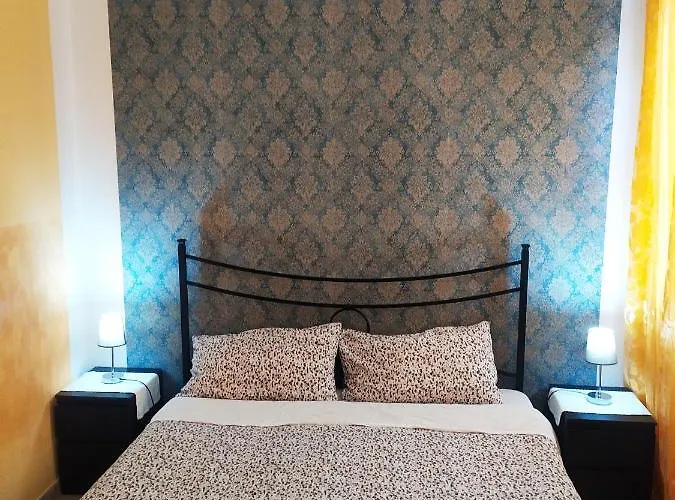 Two Steps From Rialto Bridge Pensionat *